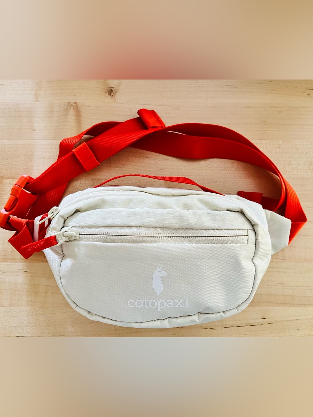 Cotopaxi Cream Kapai 1.5L Hip Pack